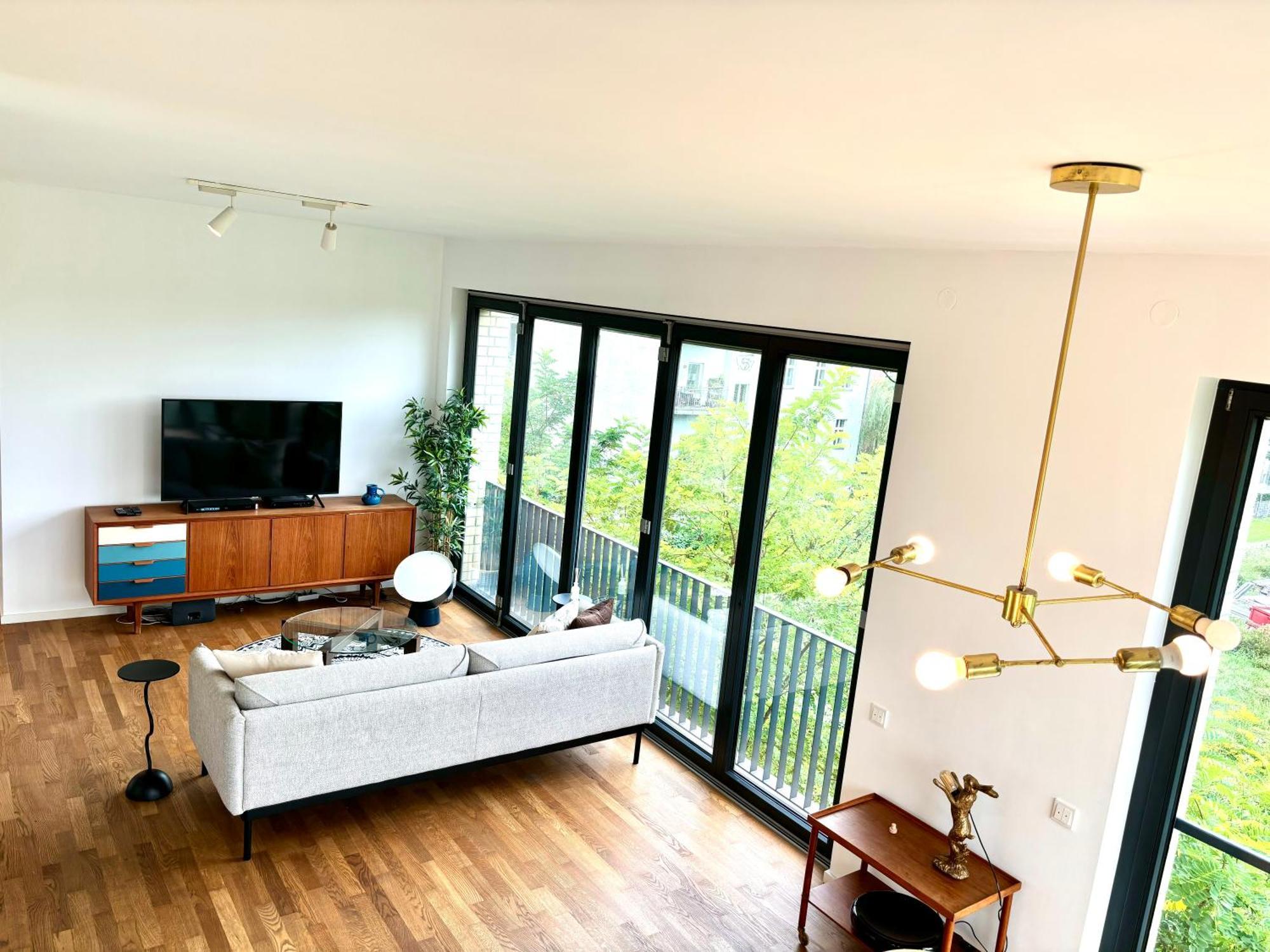 2 Bedroom Mauerpark-Apartment, Berlin Mitte View Calendar المظهر الخارجي الصورة